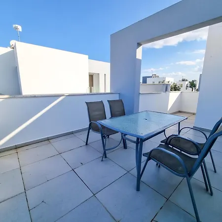 Villa With Private Pool And Bbq 17