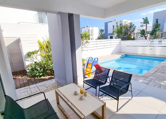 With Private Pool And Bbq 17 Villa